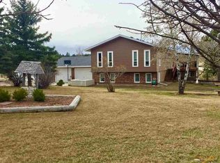 8531 Dunsmore Rd, Rapid City, SD 57702