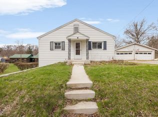 204 Terre Coupe St, Buchanan, MI 49107