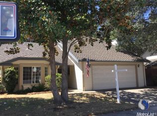 5124 Walnut Place Ln, Carmichael, CA 95608