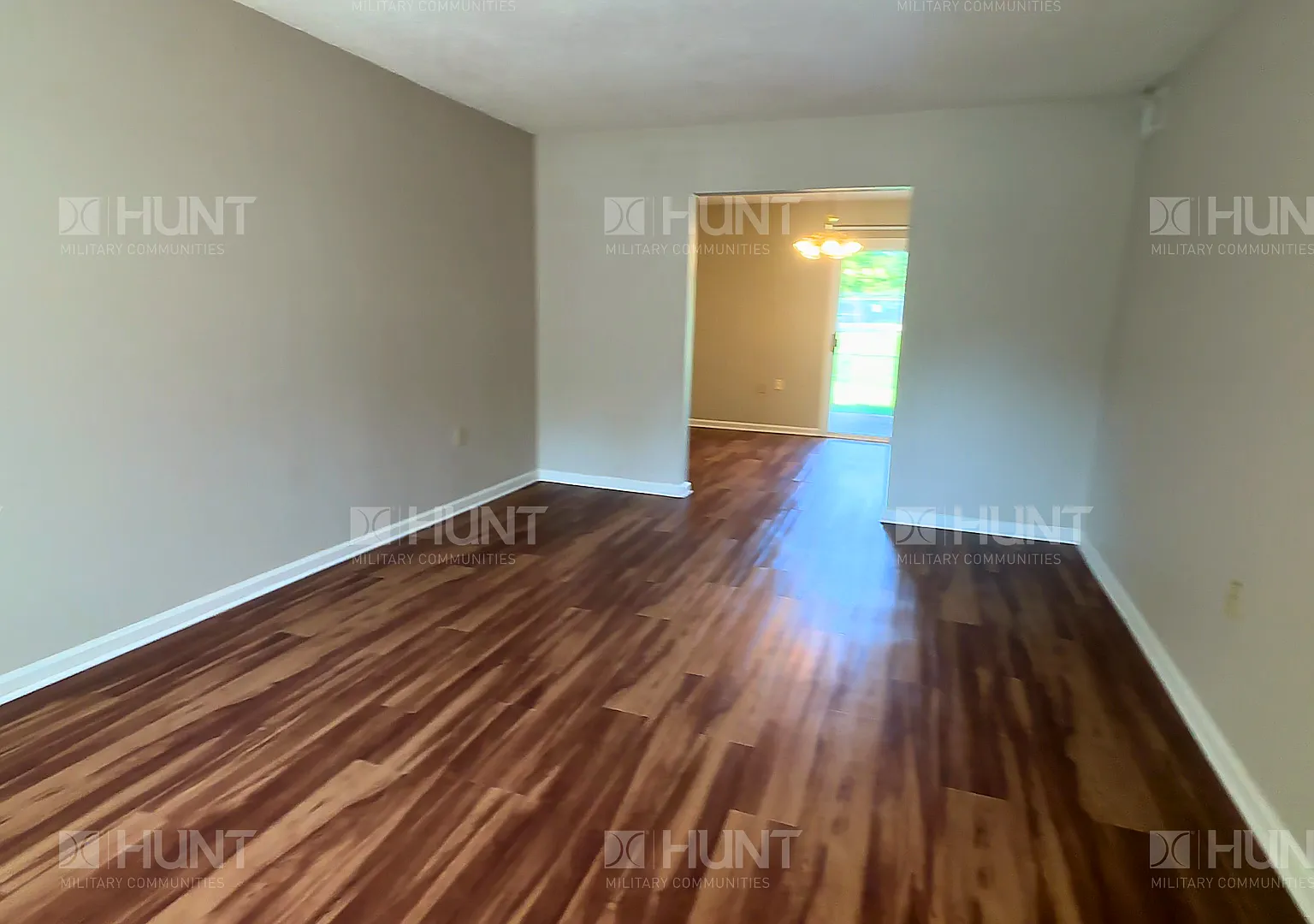 4 bed, 2.5 bath, 1850 sqft, $1,475 — Photo 3