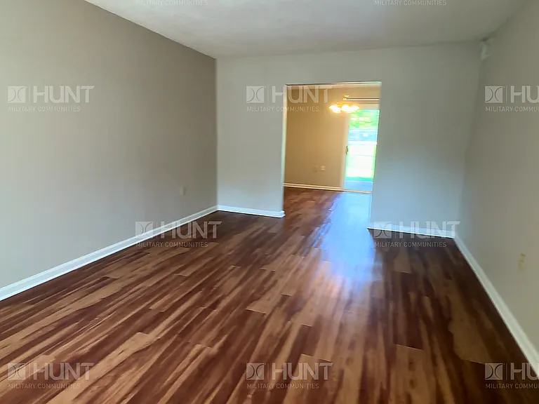 6104 Enterprise St — Photo 5