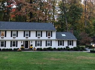 33 Dellwood Ct, Middletown, NJ