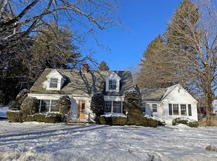41 W Mountain Rd, Bernardston, MA 01337