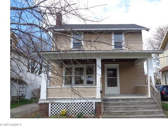 1st image of 1018 W 11th St