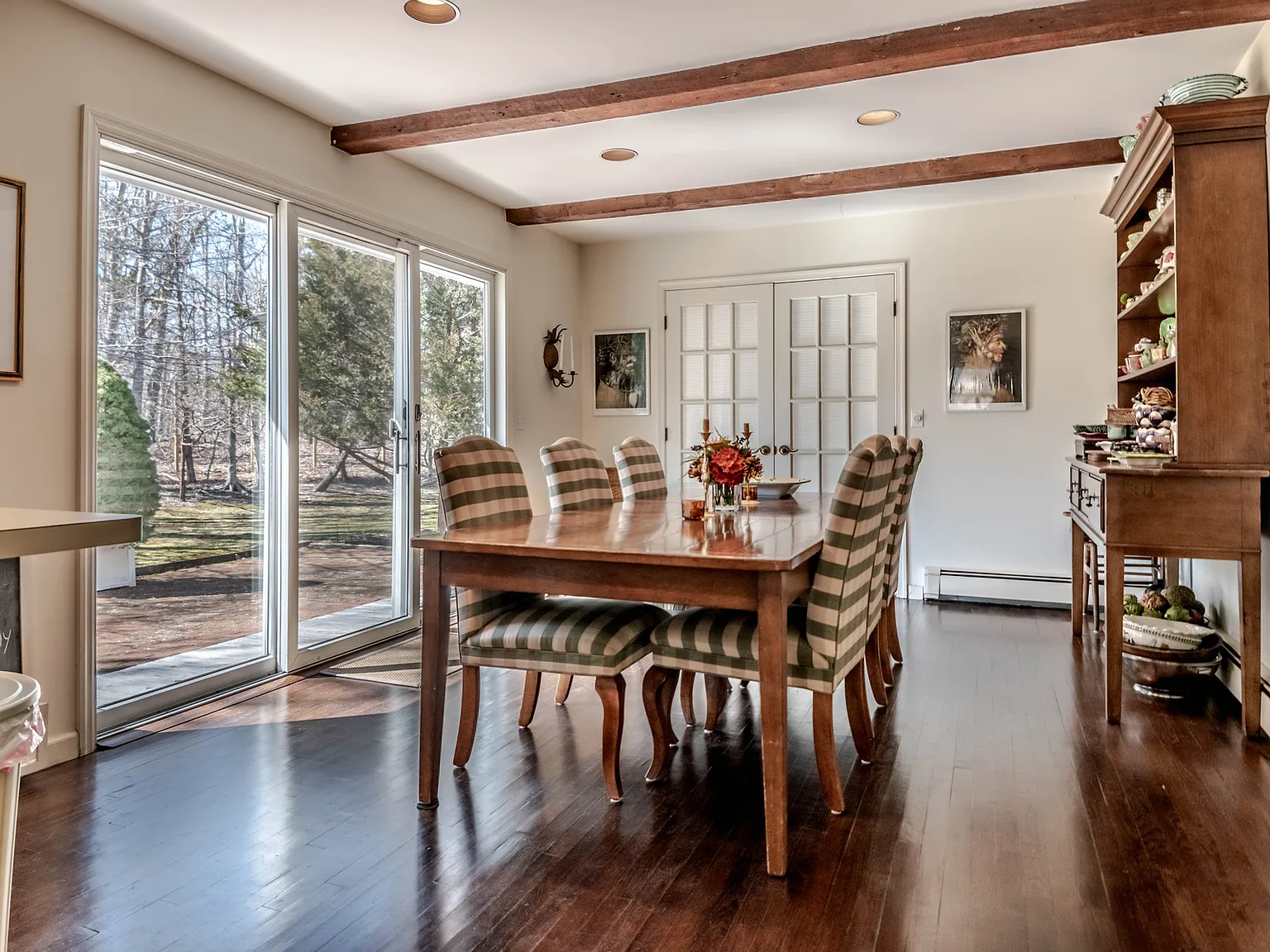 East Hampton 4 Bedrooms Heated Pool Near Louse Point — Photo 3