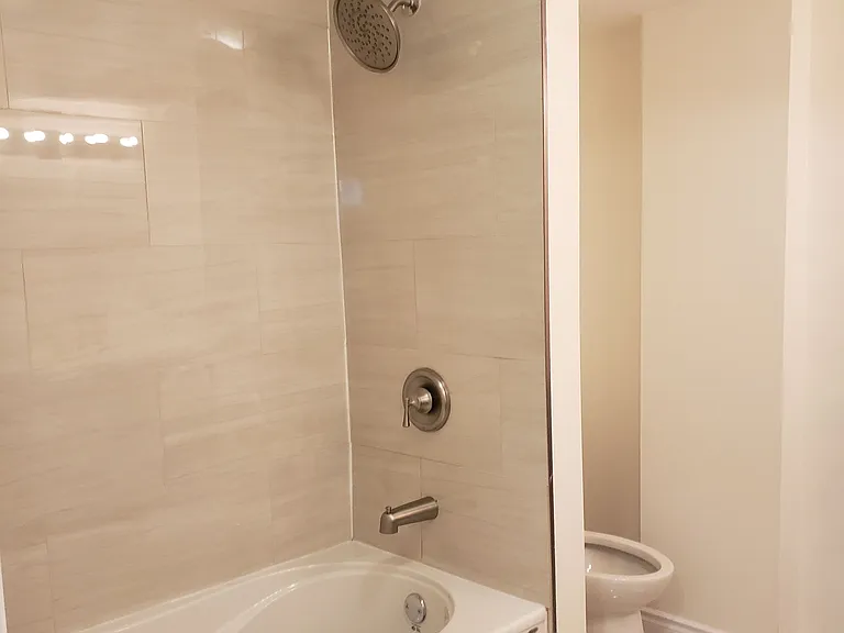 58 Gibson Cir #LOWER — Photo 6