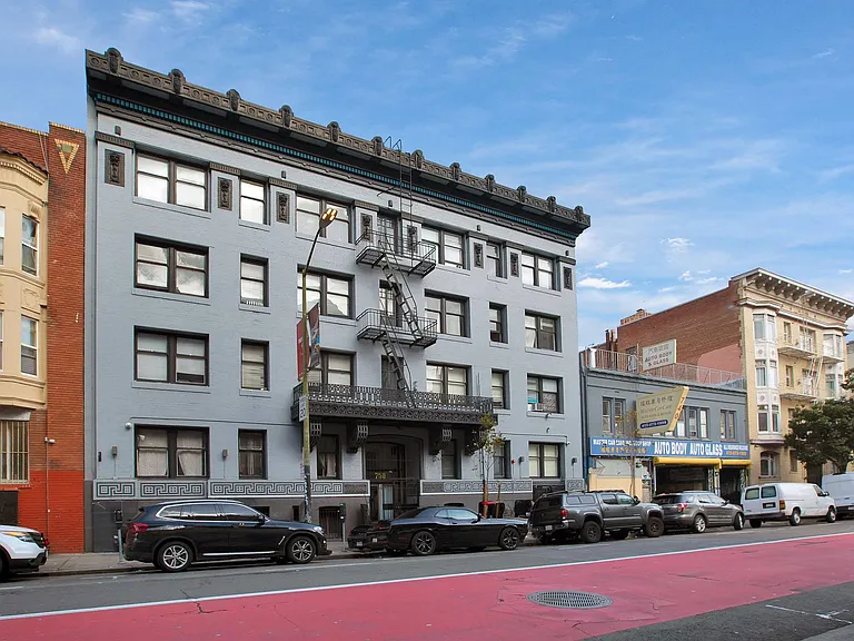 750 O'Farrell — Photo 2
