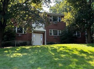 111 Sigwin Dr #111, Wallingford, CT 06492