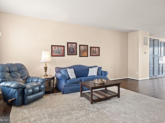 3rd image of 11863 Benton Lake Rd