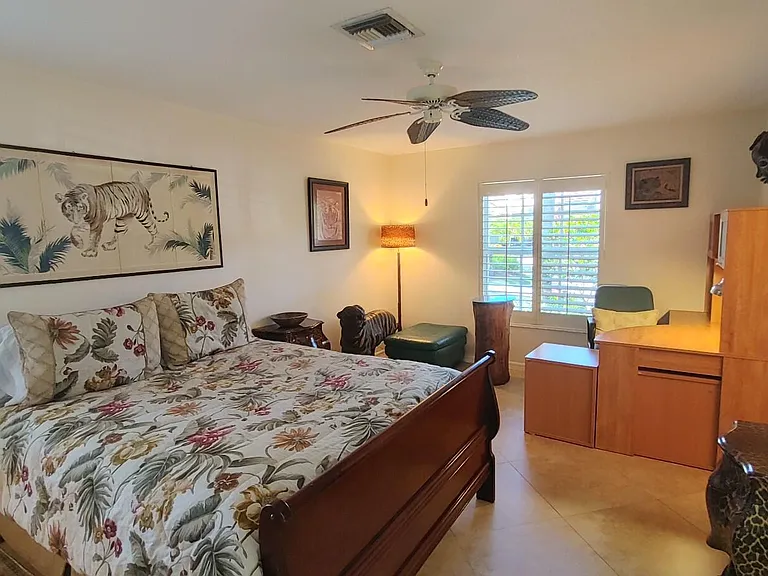 16461 Riverwind Dr — Photo 37