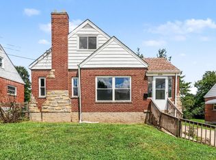 1526 Clovernoll Dr, Cincinnati, OH 45231