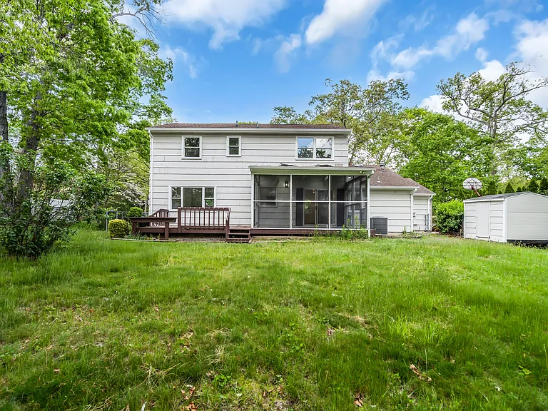 321 Marc Dr — Photo 39