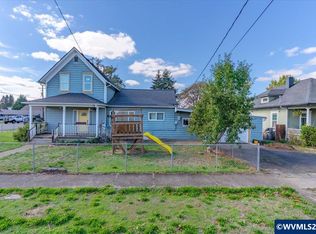 991 SE Lyle St, Dallas, OR 97338