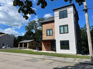 92 Lenox St, Quincy, MA 02169