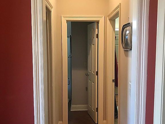 hall to two BR, Jack/jill ba