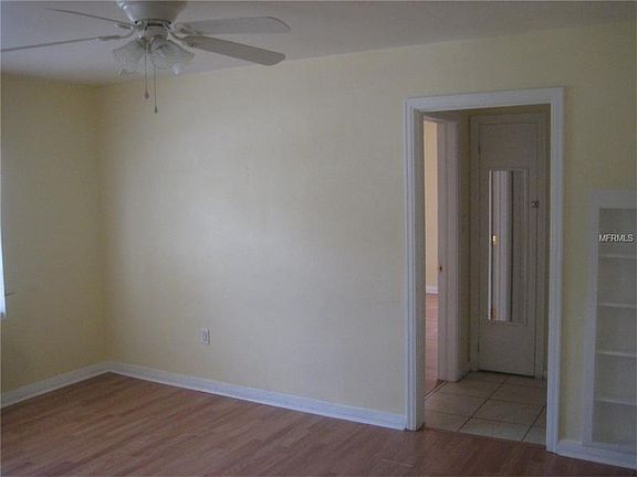 4th image of 803 Cohassett Ave