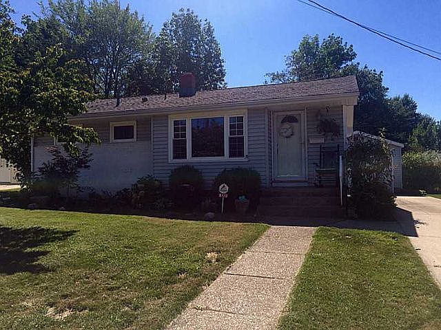 1st image of 4420 Stone Dr