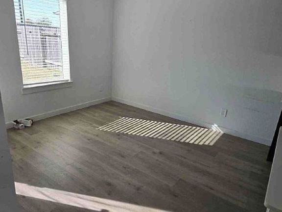 5th image of 30231 Gallatin River Ln