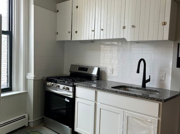 489 Main St #2