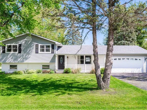 414 Jefferson St, Malta, IL 60150