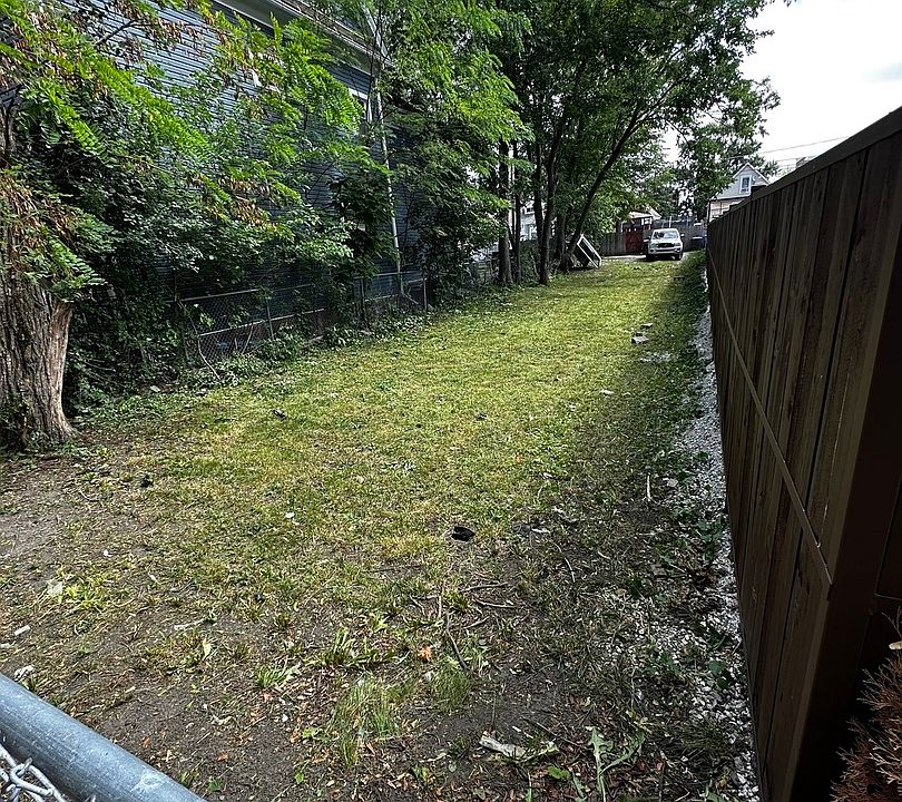 2nd image of 6351 S Albany Ave