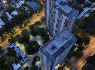 1355 N Sandburg Ter APT 2607, Chicago, IL 60610