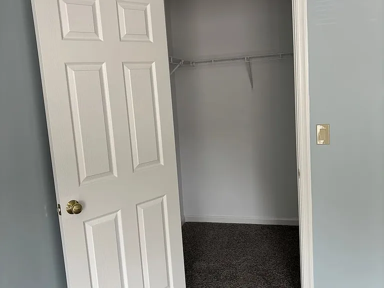 2153 Penn St — Photo 14