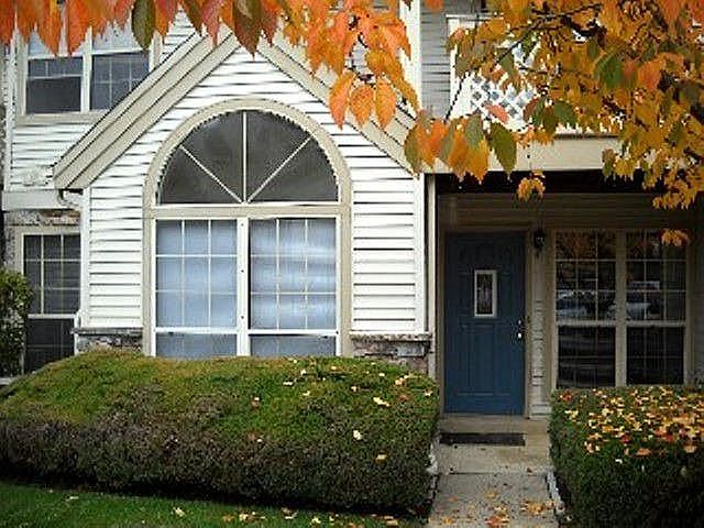 Front of Condo Rental