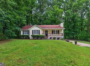 126 Doe Run Dr, Sharpsburg, GA 30277