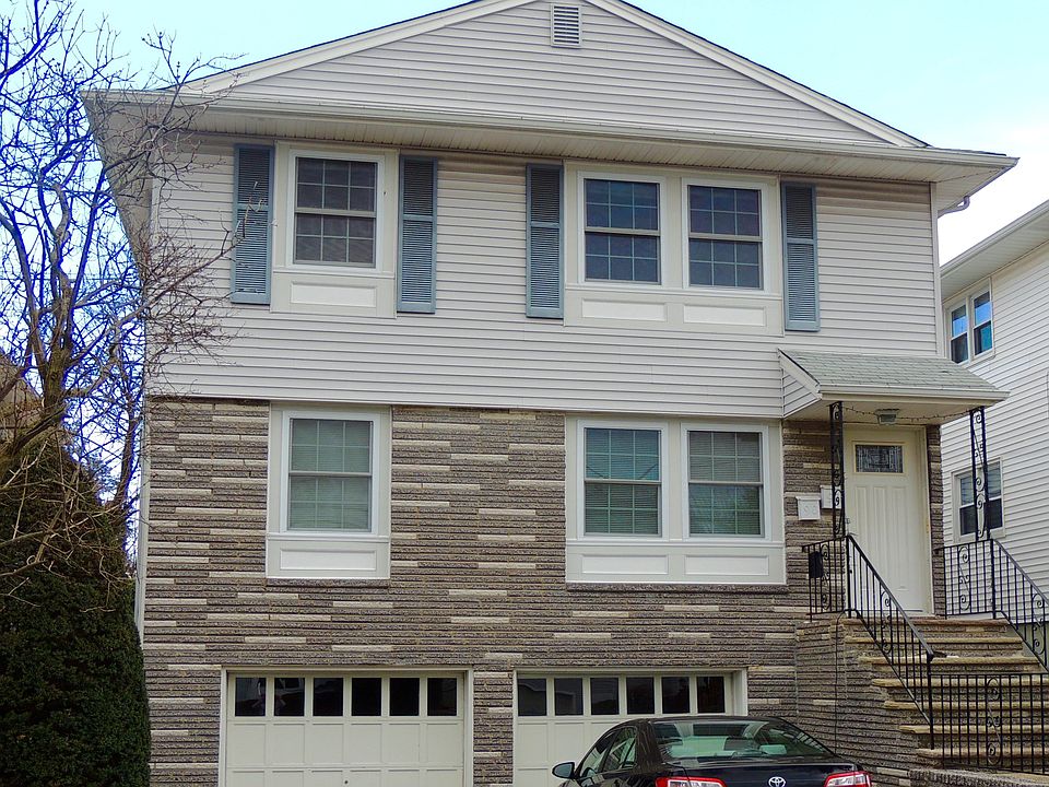 Spacious 3 Bedroom Millburn Apt.