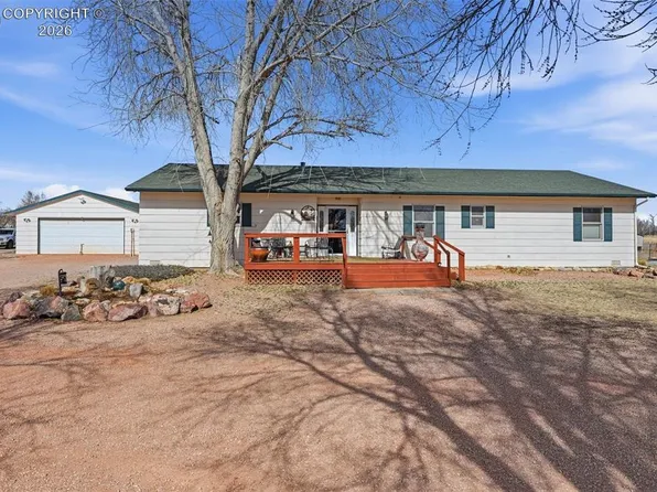 909 K St, Penrose, CO 81240