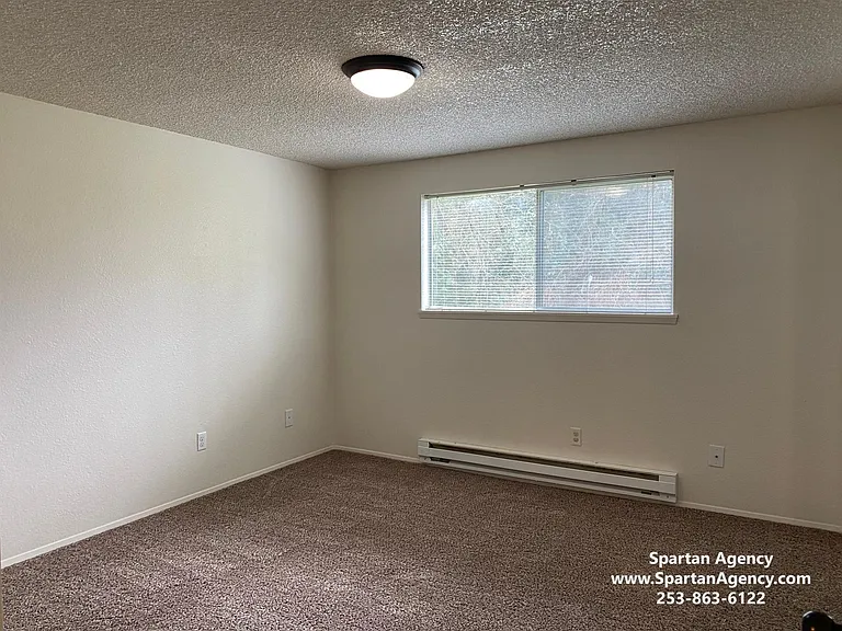 10426 29th St E — Photo 14