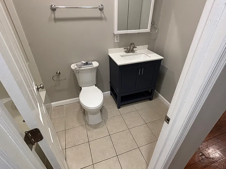 802 N Broom St #1 — Photo 6