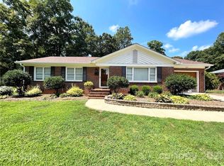 605 2nd Ave NW, Conover, NC 28613