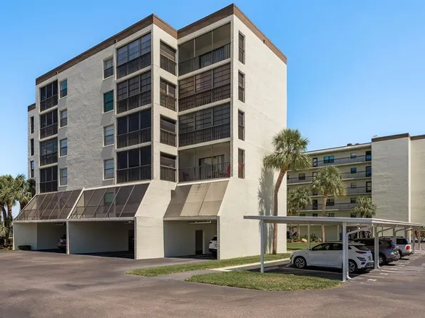 9860 62nd Ter N APT 1051, Saint Petersburg, FL 33708