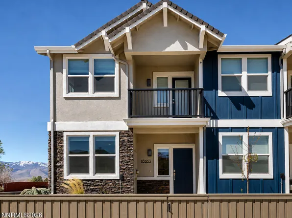 18653 Village Center Dr, Reno, NV 89508