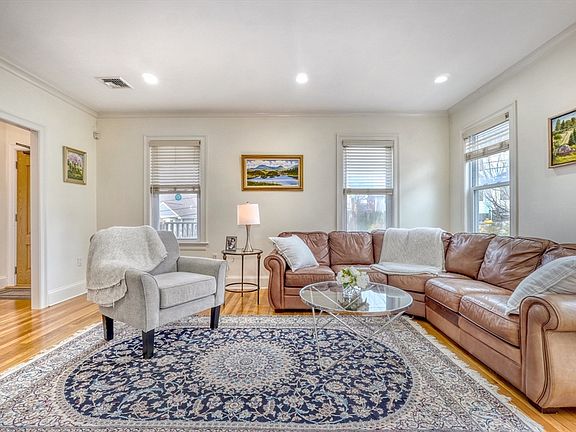 2nd image of 216-220 Newtonville Ave #218
