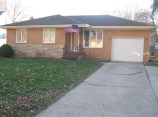 4010 Clinton Ave, Des Moines, IA 50310