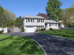 1957 Mill Plain Rd, Fairfield, CT 06824