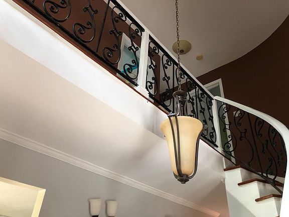 2nd image of 1728 Park Ave