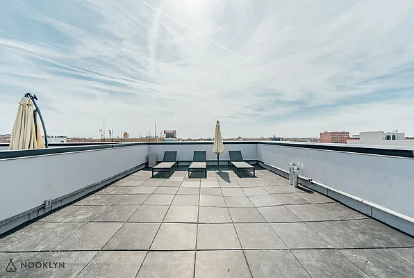 Rented by Nooklyn NYC LLC | media 43