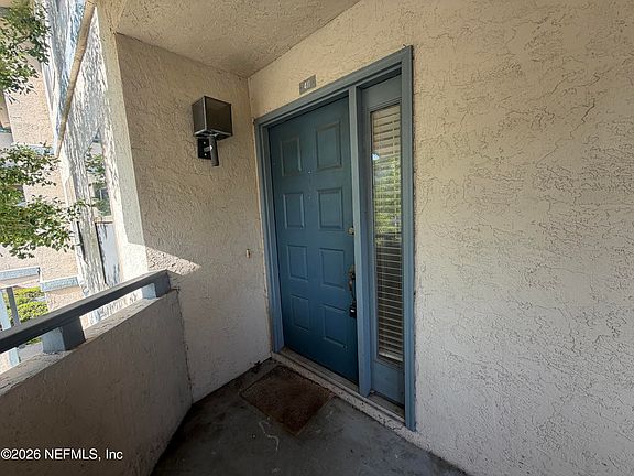 2nd image of 5615 SAN JUAN Avenue #411