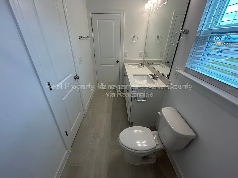 156 Sargents St — Photo 37