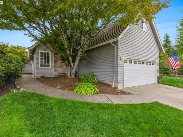 5093 Galen St, Lake Oswego, OR 97035