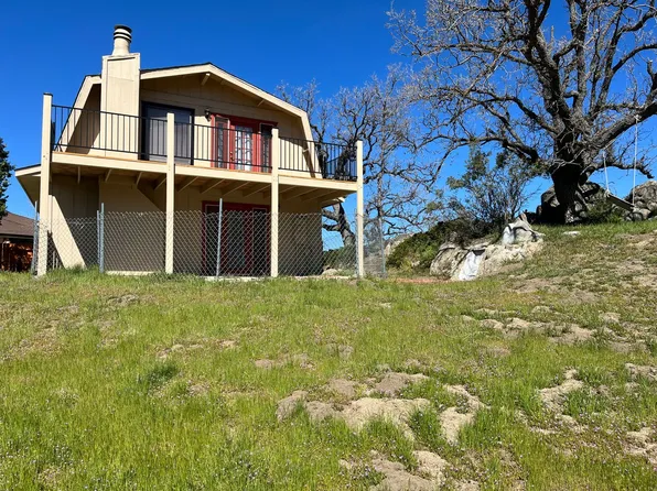 26521 Brian Pl, Tehachapi, CA 93561