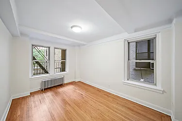 Rented by Cooper & Cooper Real Estate