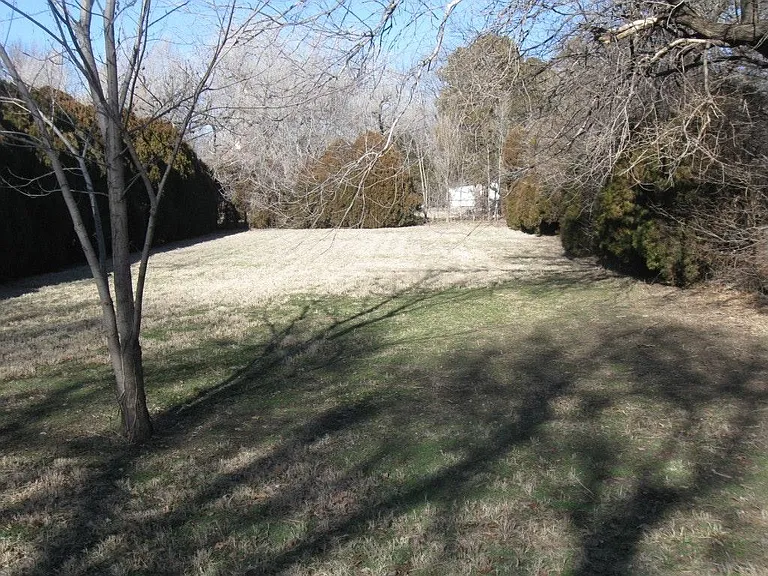 3410 E Clark St — Photo 7