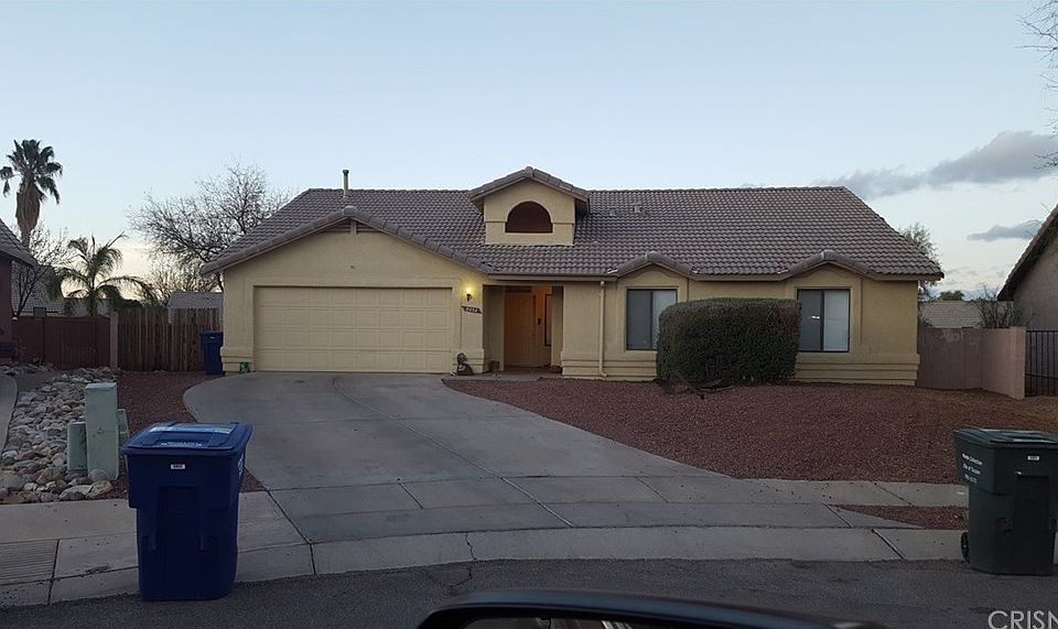 1st image of 8032 S Lennox Ln