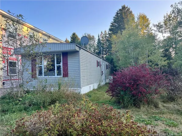 186 Upper Golden Grove Rd, Rothesay, NB E2S 2Y9