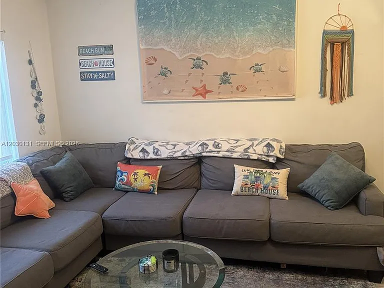 1450 Meridian Ave #105 — Photo 2